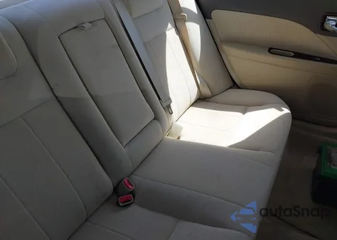 2006 Mercury Milan V6 from USA, damaged, VIN 3MEFM07196R604621